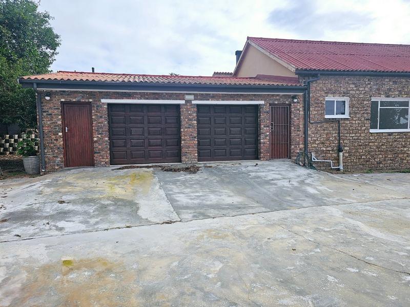 3 Bedroom Property for Sale in Mossel Bay Central Western Cape
